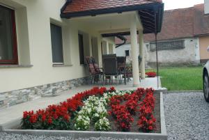 Grobišče 15 (2)